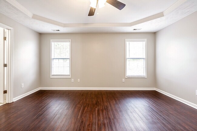 Building Photo - 318 Tennessee Walker Dr