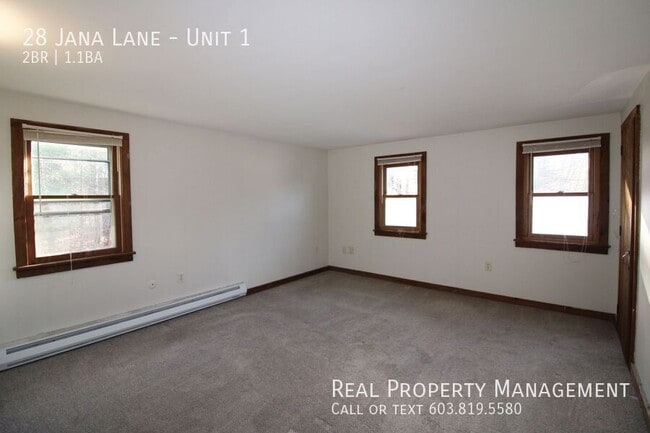 Building Photo - 28 Jana Ln