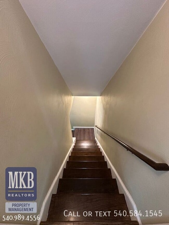Building Photo - 6564 Monet Dr