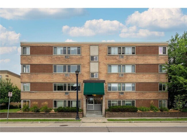Building Photo - 3120 Hennepin Ave S
