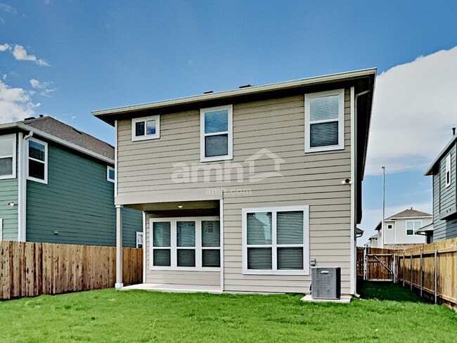 Building Photo - 2722 Meadowood Heights