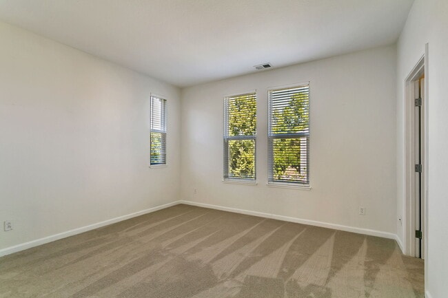 Building Photo - 2743 Corde Terra Cir