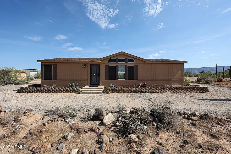 Building Photo - 118 W Leann Ln