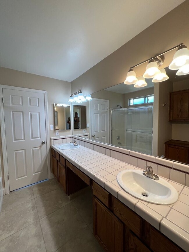 Building Photo - 5504 Pine Canyon Dr