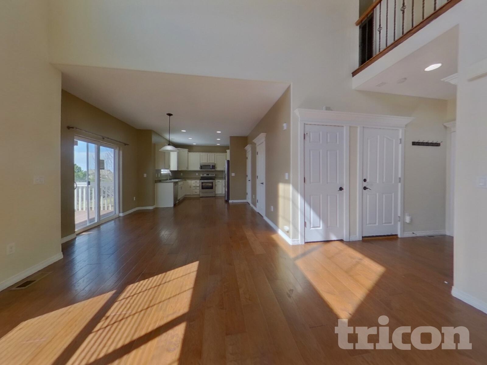 Building Photo - 305 Calhoun Cir