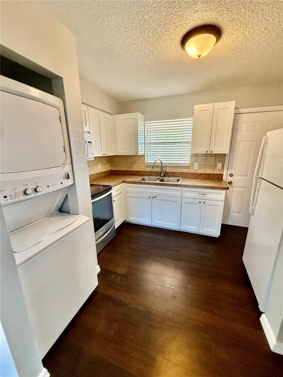 Building Photo - 8124 Cormel St