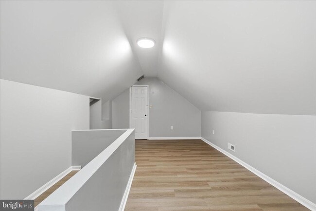 Building Photo - 130 Cox Rd