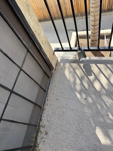 Building Photo - 607 Limited St