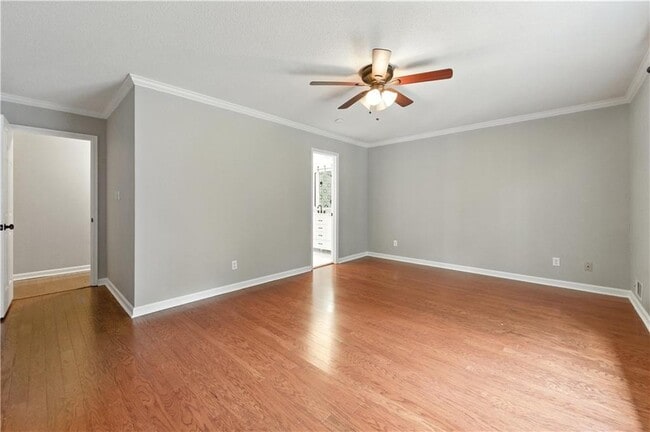Building Photo - 1091 Colony Dr