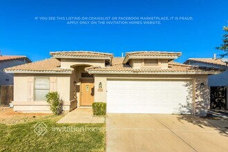 Building Photo - 2724 E Concho Ave