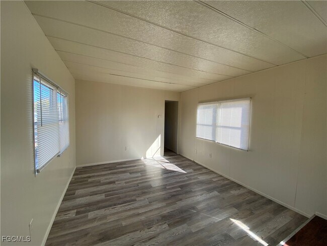 Building Photo - 8335 Wooley Dr