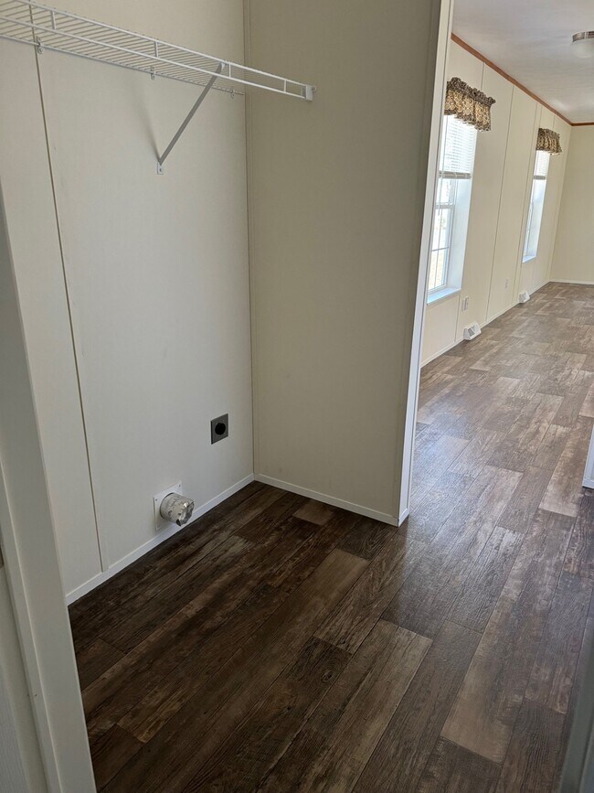 Building Photo - 115 Terrace Ct