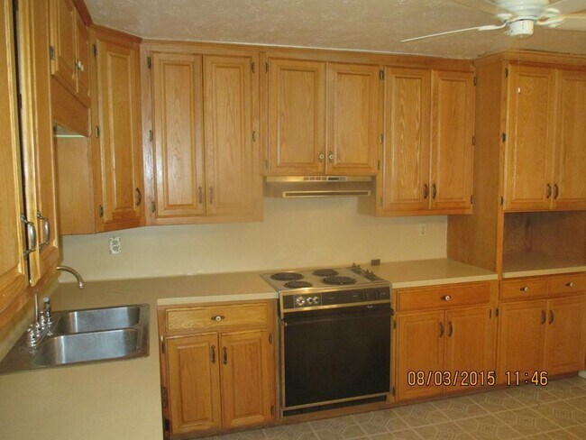 Building Photo - 3-Bedroom Home in Garland