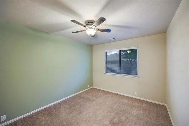 Building Photo - 717 Chelsea Dr