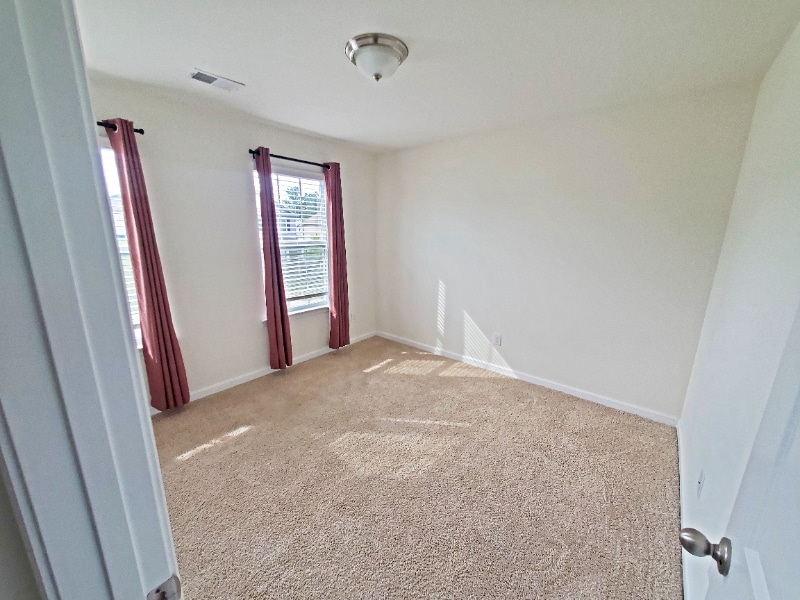 Building Photo - 814 Hillsdale Ave