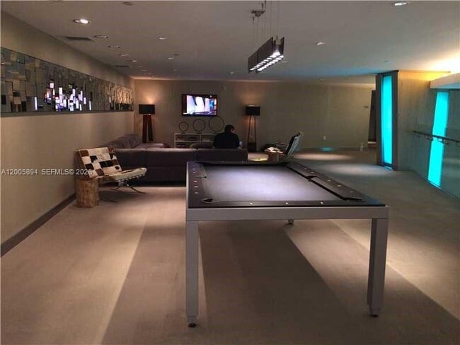 Building Photo - 92 SW 3rd St