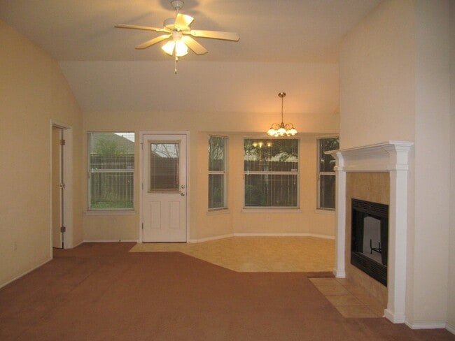 Building Photo - 3 BEDROOM, BELTON ISD