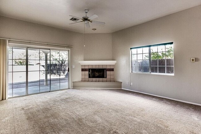 Building Photo - Beautiful and Spacious 3BR 2BA Home w/ Courtyard • Fenced Yard • Cul-de-sac in Tucson