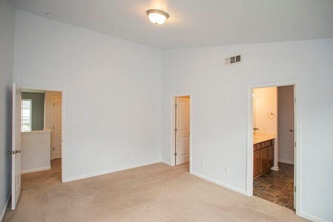 Building Photo - 3601 Harpeth Springs Dr