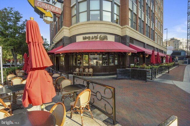 Building Photo - 6403 Tone Dr