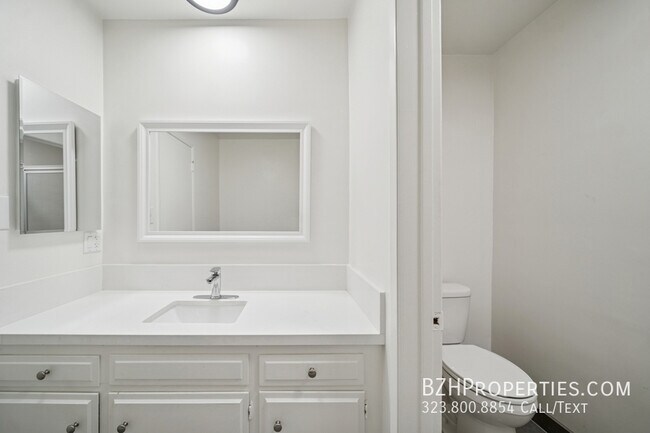 Building Photo - 131 Orlando Ave