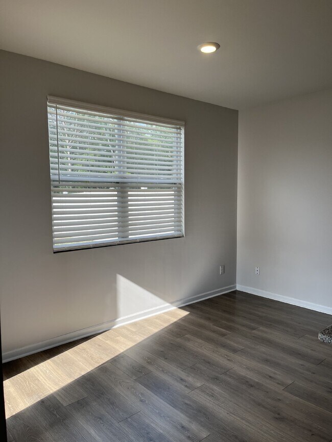 Building Photo - 7213 Carrie Ct