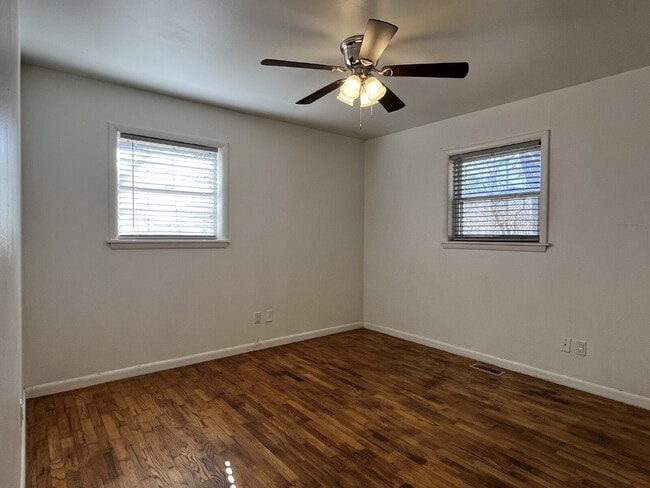 Building Photo - 4-Bedroom Home with Spacious Fenced Yard