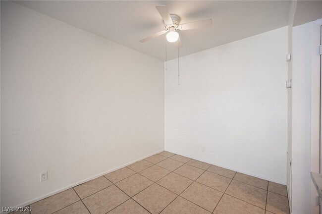 Building Photo - 1428 Lorilyn Ave