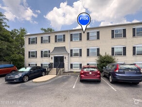 Building Photo - 106 Middletown Square