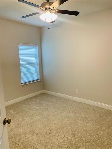 Building Photo - 7804 Cottonwood Dr