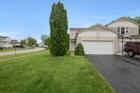 Building Photo - 540 Wedgewood Cir