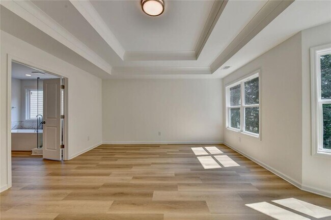 Building Photo - 9135 Fox Trail Ln