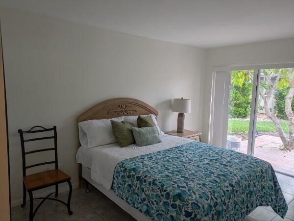 Building Photo - 1772 Gulfstream Ave