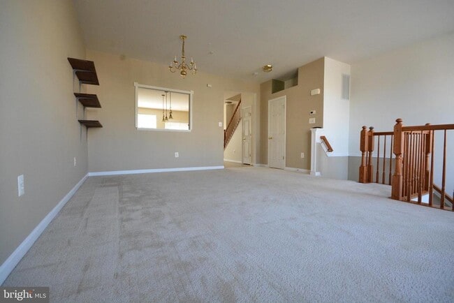 Building Photo - 421 Green Fern Cir