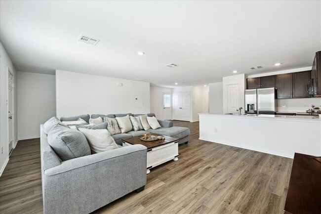 Building Photo - 221 Texas Angel Wy