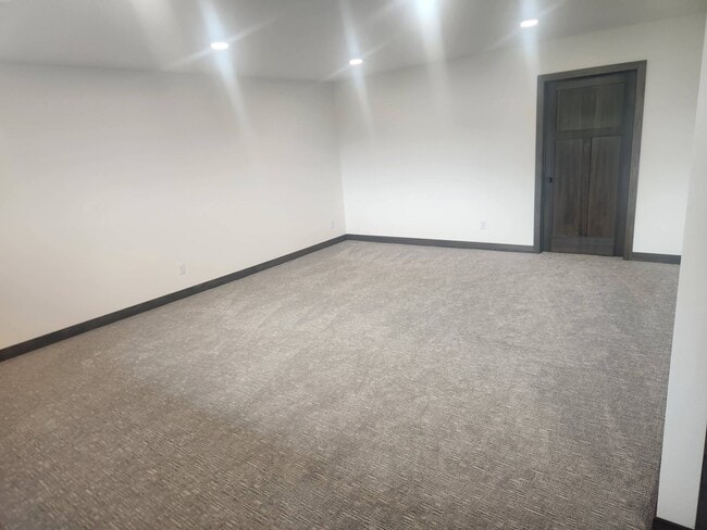 Building Photo - 5202 Davies Dr