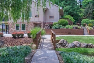 Building Photo - Pebble Creek