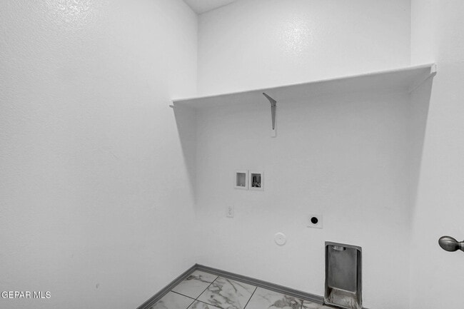 Building Photo - 1657 Asbury St