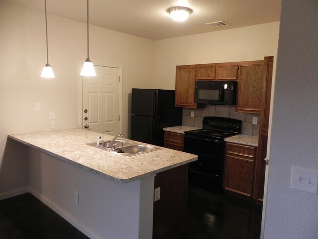 Building Photo - 1423 Natchez Trail