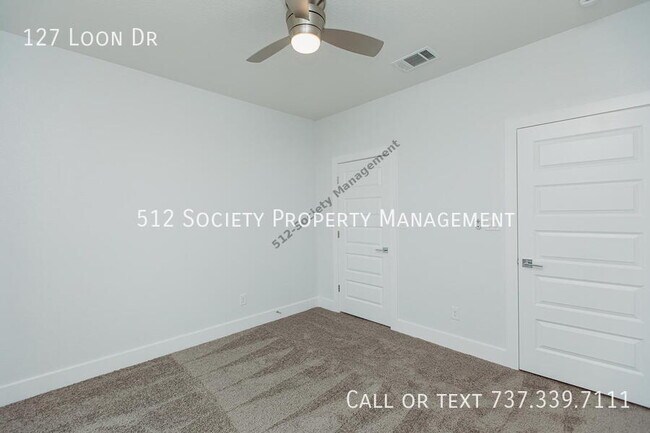 Building Photo - 127 Loon Dr