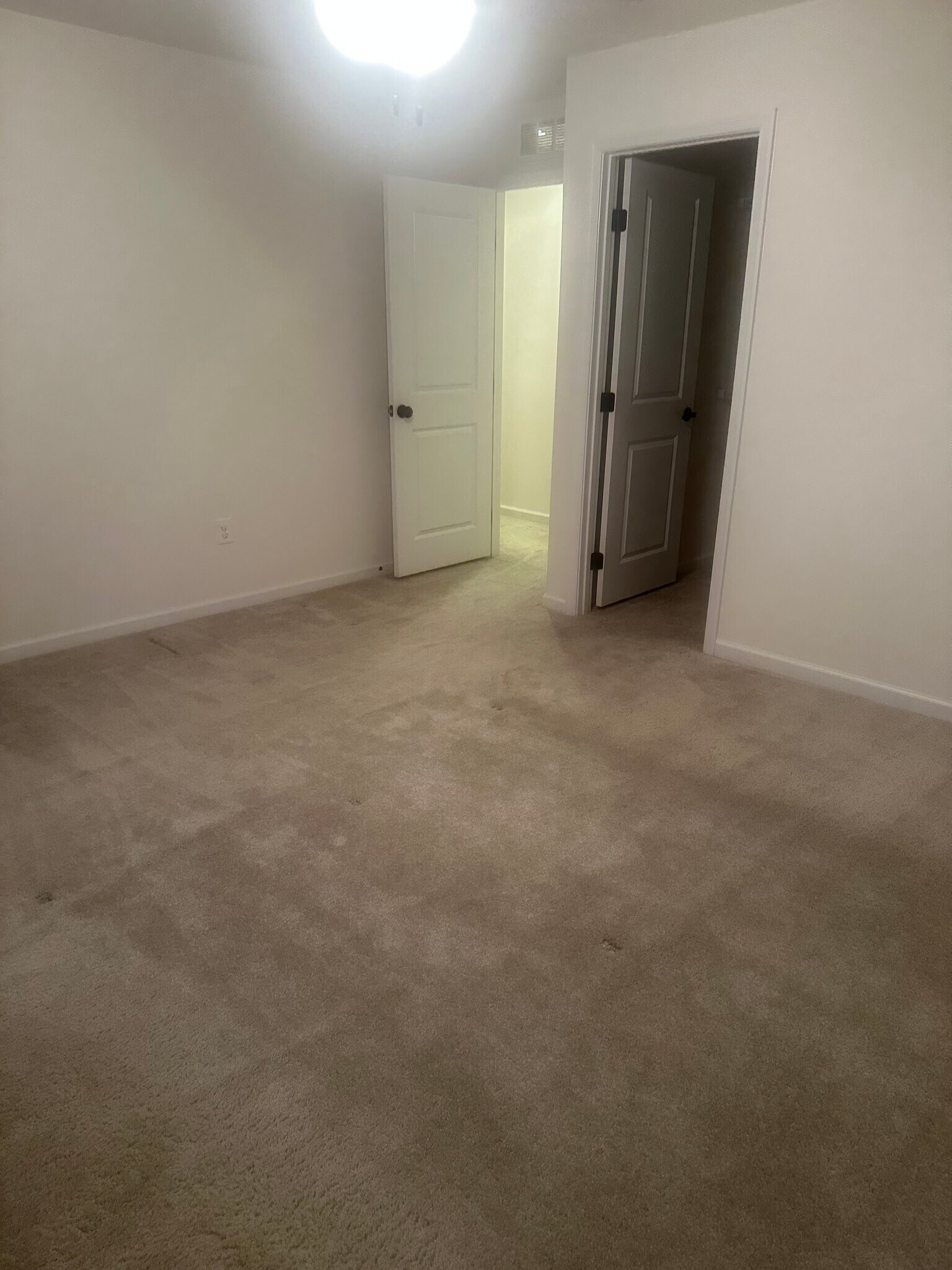 Building Photo - 5180 Mudville Ln