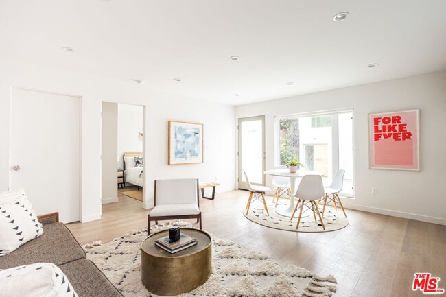 Primary Photo - 1948 Preston Ave