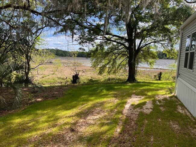 Building Photo - 8429 SE 68th Ct