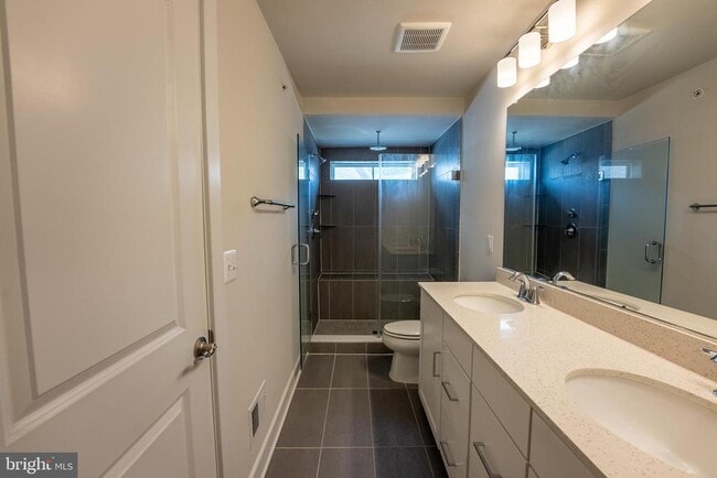 Building Photo - 6069 Dreher Ct
