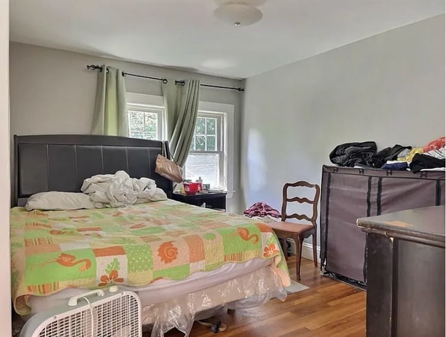 Building Photo - 51 Poole St