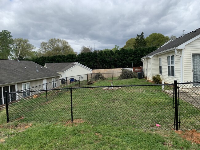 Fenced back yard - 1815 Ardenton Dr