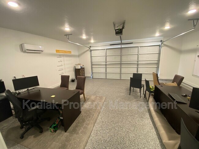 Building Photo - 1133 N 1920 W