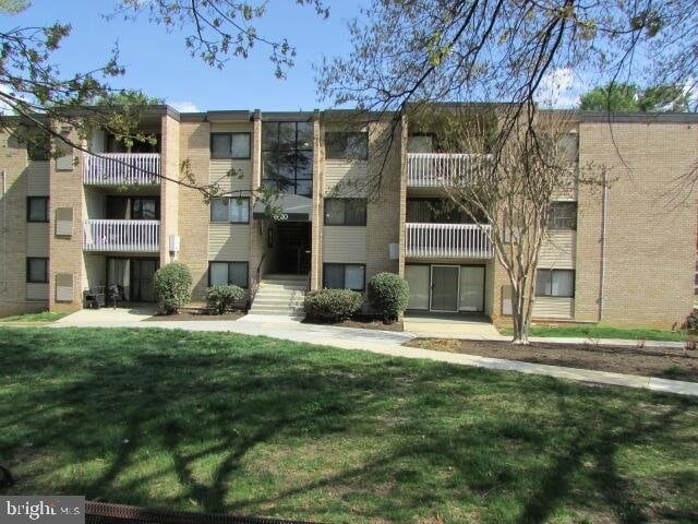 Building Photo - 6310 Hil-Mar Dr