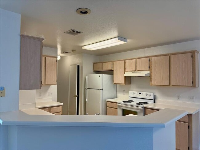 Building Photo - 9610 Nightjar Dr