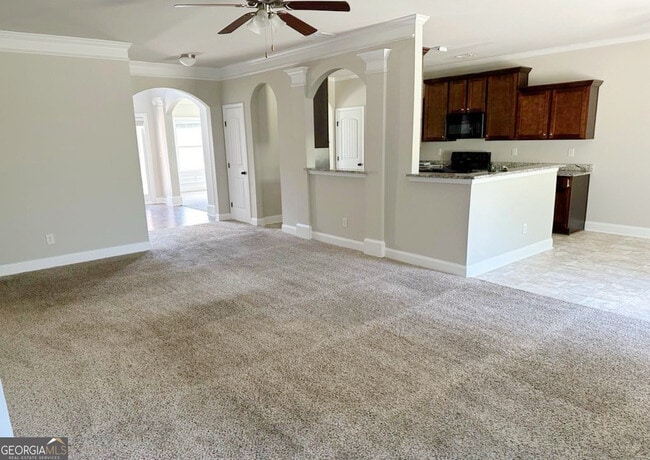 Building Photo - 225 Sanctuary Dr